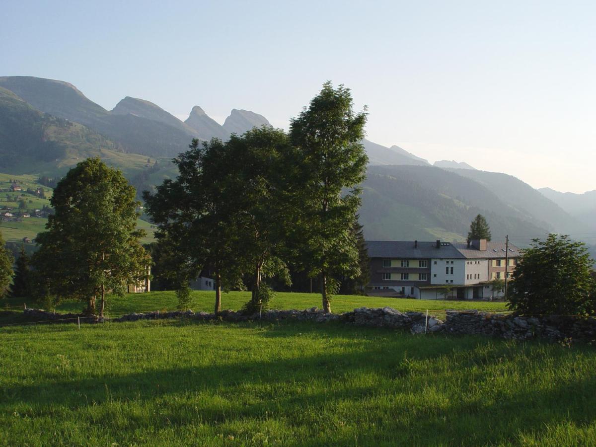 Kurhaus Sunnehus Hotel Wildhaus Bagian luar foto